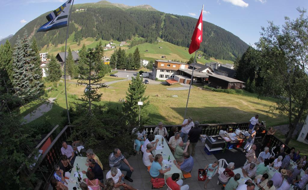 Chalet-Hotel Larix Davos Kültér fotó